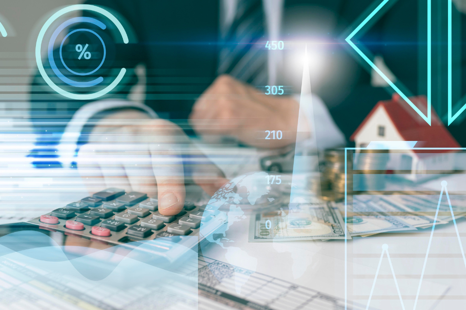 4. Inteligencia Artificial en Finanzas y Gestión de Riesgos